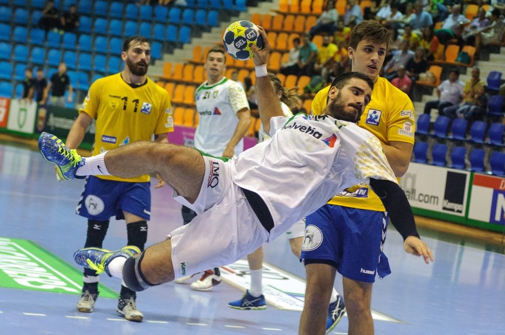 Yoga für Handballer - 6 Übungen