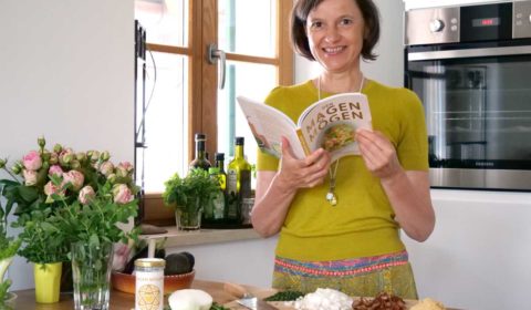 Yoga Übungen bei Gastritis