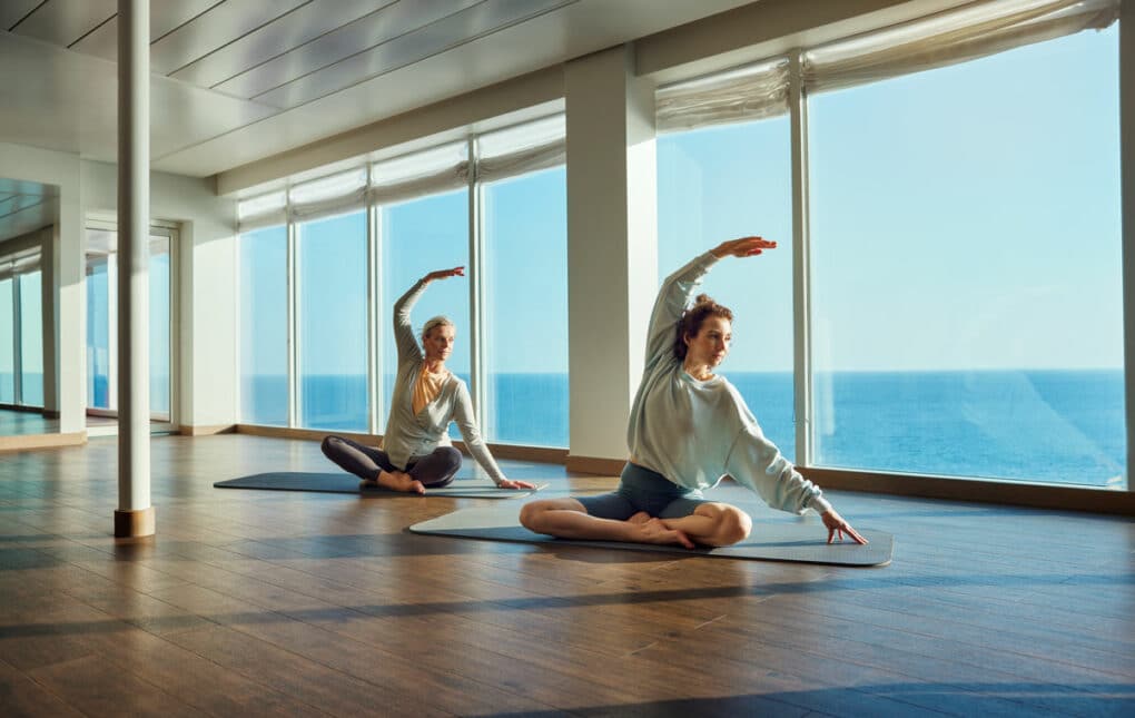 Yoga auf dem Schiff machen