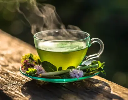 Tasse Grüner Tee