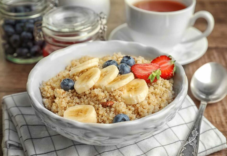Warmes Xoga Früshtück mit einer Quinoa Bowl