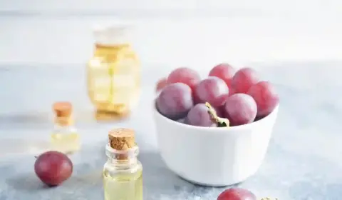 Traubenkernextrakt Öl mit Weintrauben