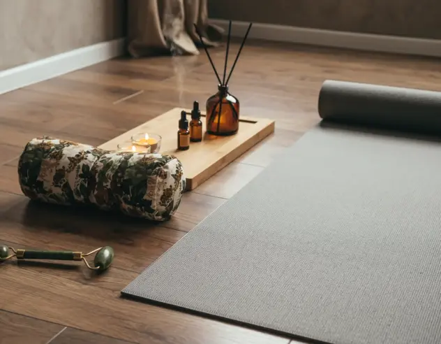 Nachhaltige Yogamatte, ätherische Öle , Jade Roller, CBD Öl, Aromen als Yoga Geschenk für Frauen